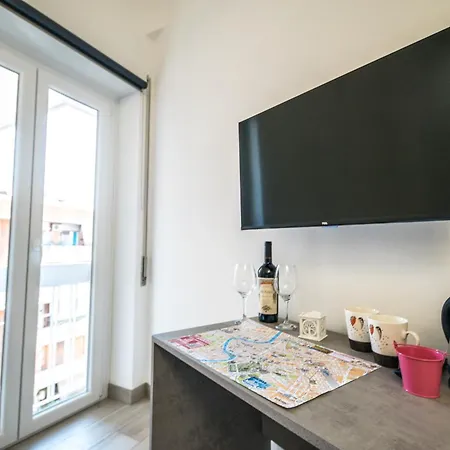 Domus Garbatella 4*